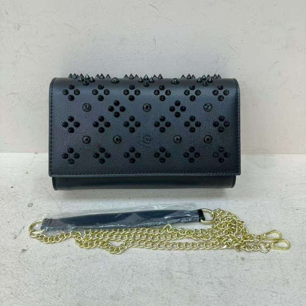 Luxury Tote Bag Designer Shoulder Bag Womens Rivet Crossbody Bag Fashion Evening Bag travel bag Clutch Bag Lady Purse Messenger Bags Flap Chain Envelope Bag Wal