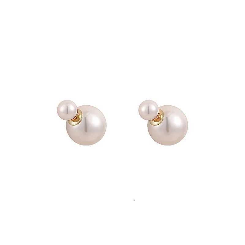 Doublesided pearl stud earrings for womens new 2024 popular temperament earrings pendant niche design highend unique earringsXJ250915