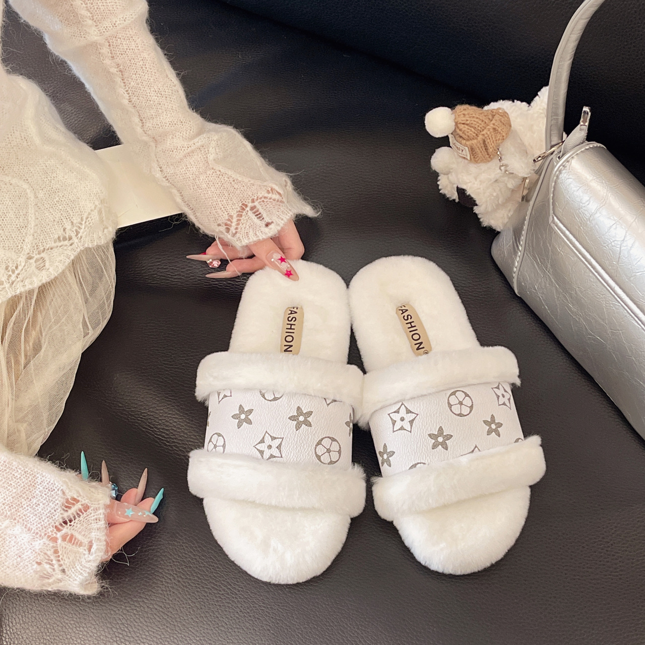 Designer Slippers Cross-border Autumn/Winter New Style Flip-flops, Wool Slippers 2025 Home Patchwork Cotton Slippers, Foreign Trade Women's Slipp