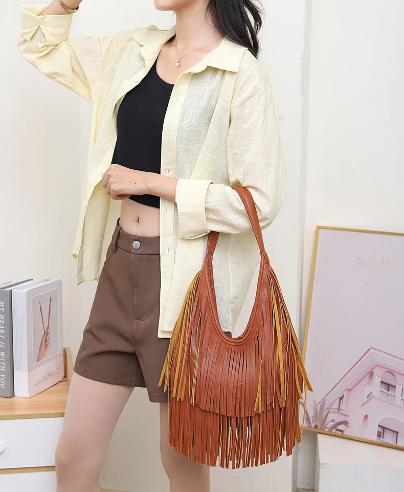 Long Tassels Women handbag Fashion Shoulder Bags for ladies hand bag Soft PU leather casual hobos armpit bag female Tote250915