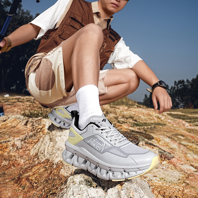 Men's Breathable Mesh Athletic Shoes with Shock Absorption for Outdoor Running - Spring/Summer