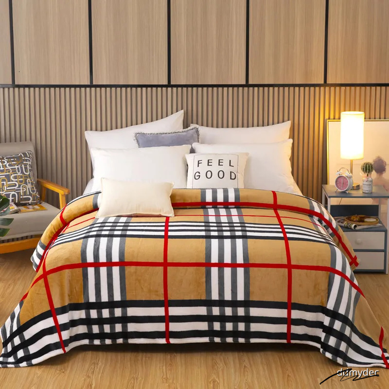 Fleece Air Conditioning Children's Lunch Break Thickened Coral Veet Gift Throw Blanket ddmyDec