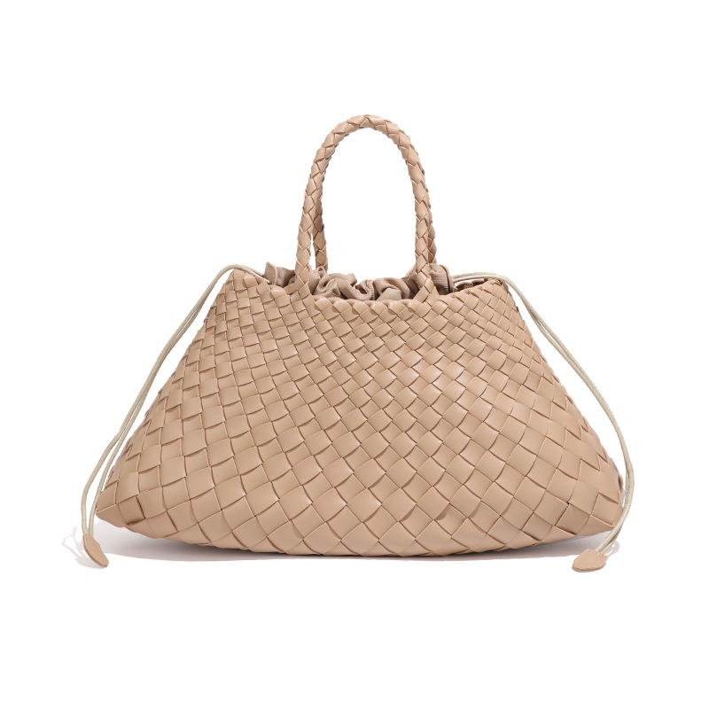 2025 New Vintage Large Capacity Handheld Women's Hand Woven Mother And Child Commuter Business Single Shoulder Tote Bag fashion Designer