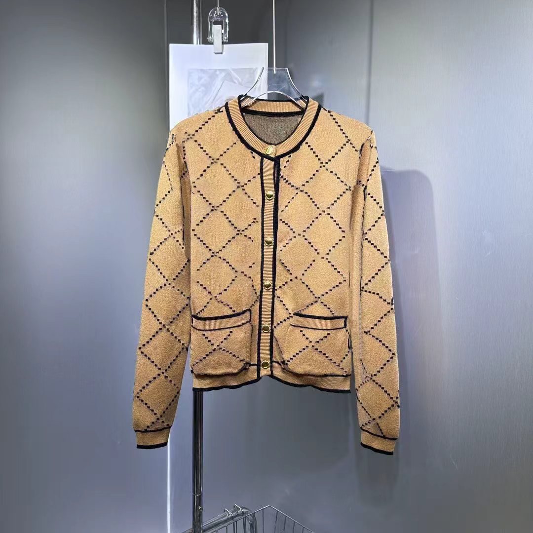 womens sweater autumn long-sleeved knit top high-end knitwear slim pullover coat women designer Sweater woman thin Knit sweaters Suitable for petite girls