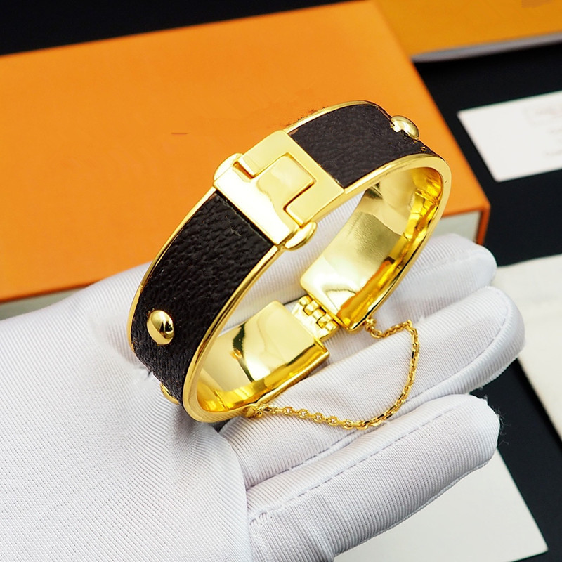 Fashion Classic High Quality Cuff Bracelets Bangles for Women and Men Acrylic Bracelet Bangle Designer Party Wedding jewelry