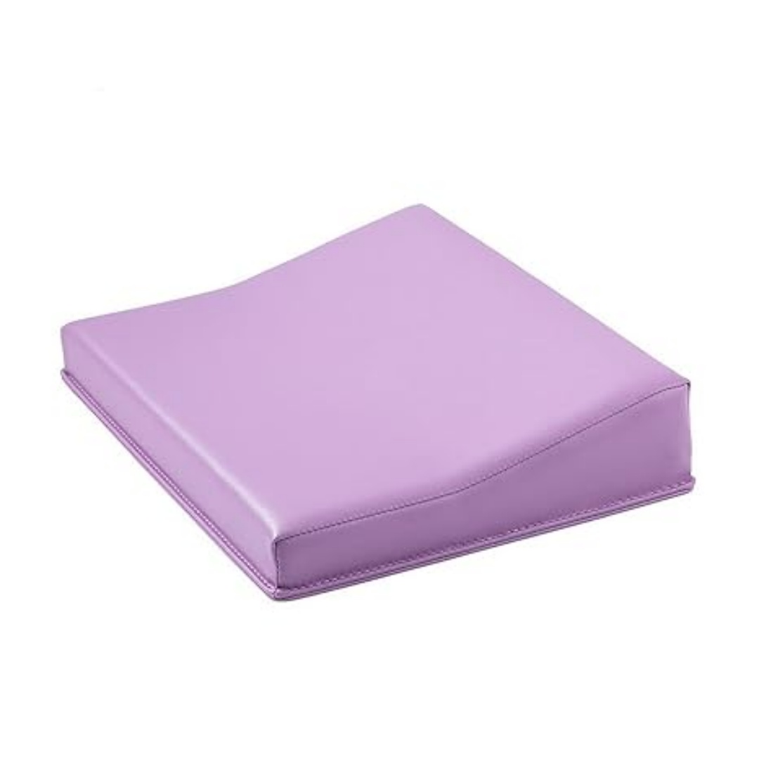 Manicure Arm Rest Pillow, Comfortable Hand Cushion with Soft Sponge Filler, Waterproof and Easy to Clean Wrist Support for Nail Art, Rose Red