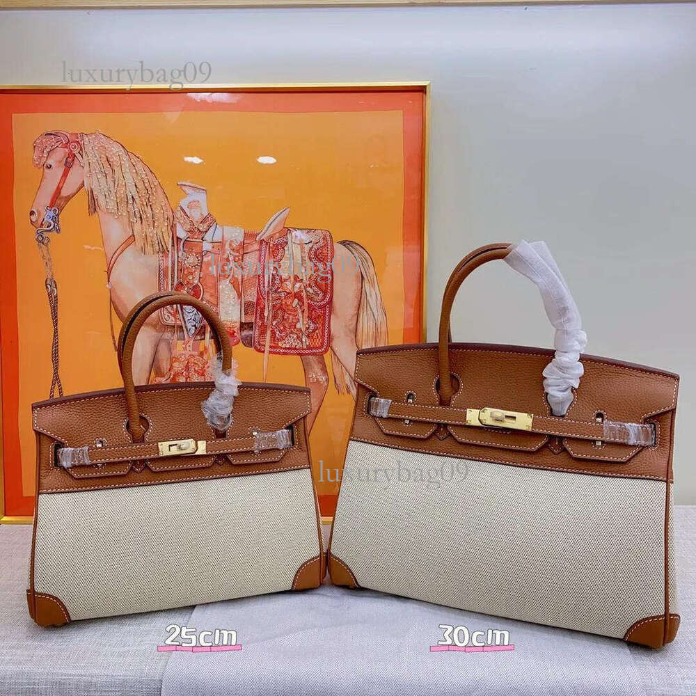 10A new cloth Designe tote bag Shoulder Bags Fashion Genuine Leather crossbody messenger bag Women's Handbag purse With Metal Buckle