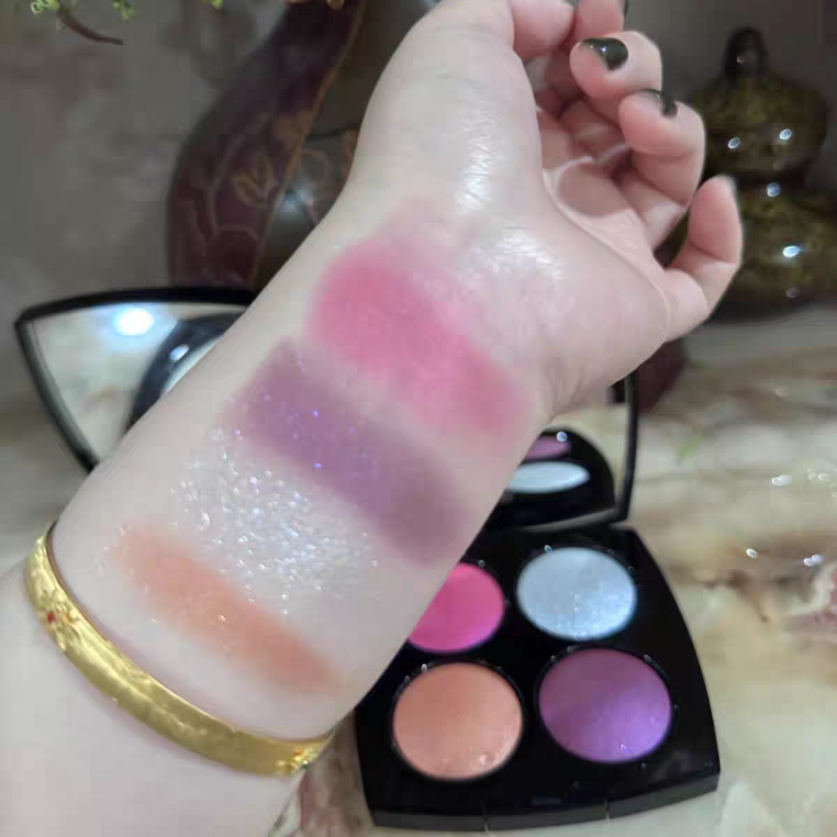 Eye Shadow Christmas Limited Eye Shadow Quad Face Plate Full Pearl Light 12g Lasting Good Coloring Makeup High Quality