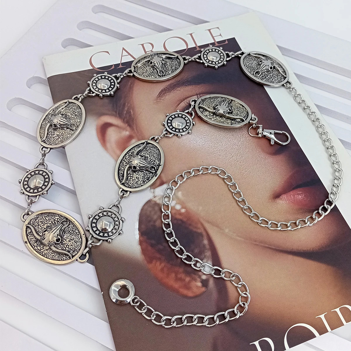 Vintage Silver Chain Belt Sun Bull Coins Female Waist Y2K Dress Waistband er Belts For Women High Quality Punk Corset250915ww1