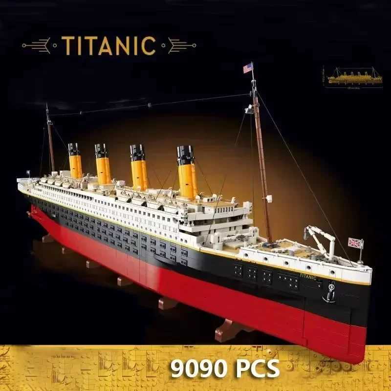 New 9090Pcs Movie Titanic Large Cruise Boat Ship Model Building Blocks Bricks Diy Toys Children Boys Gift Compatible with 10294 Z250915