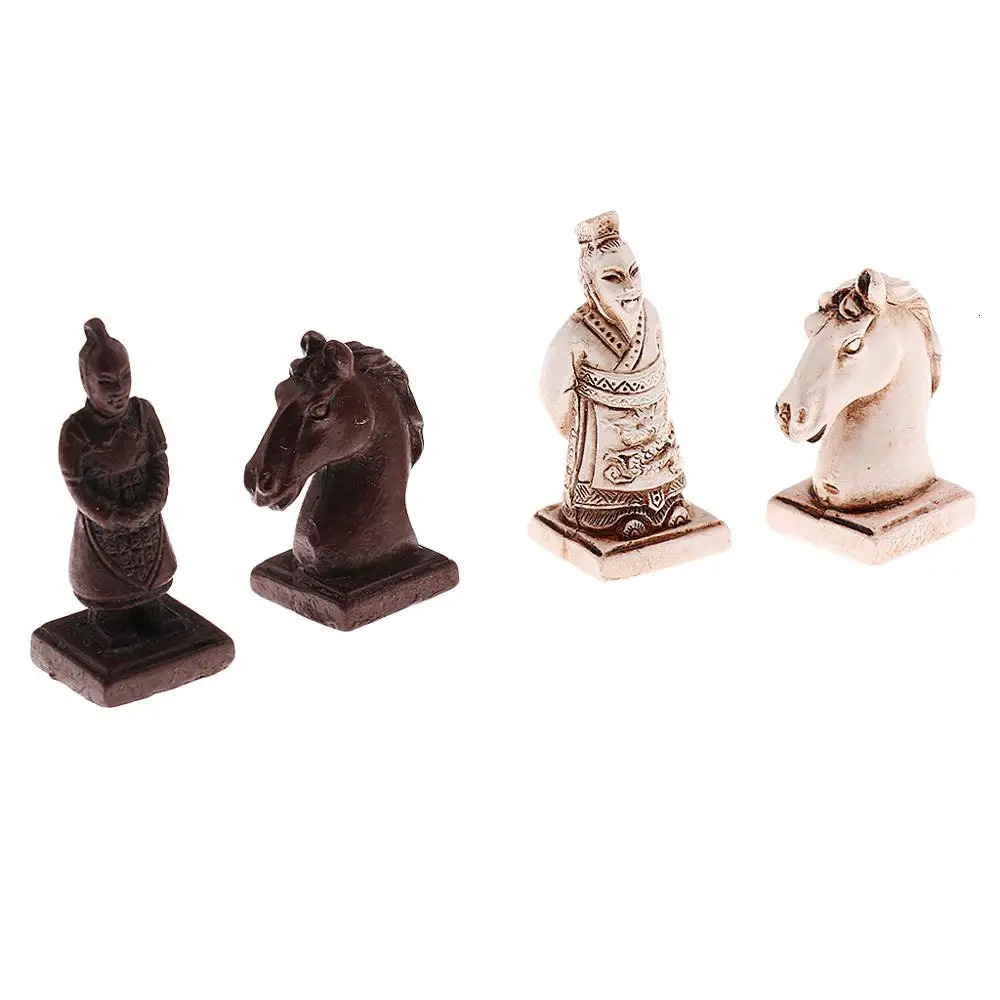 Wooden Antique Chinese Chess Pieces Set Board Game Family Leisure Toys Chinese Chess 250915