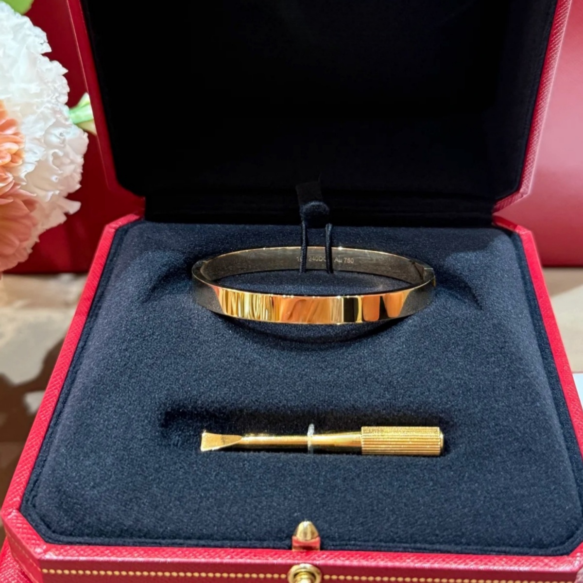 luxury jewelry designer bracelet women gold bracelet designer gender neutra classic love Chirstmas Valentine's Day gift stainless steel men charm bracelets bangle