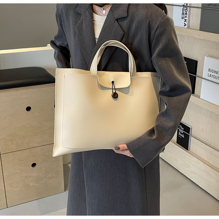 Women s Handbag New Fashion Retro Style design Versatile Commuting Bag Women s Shoulder Bag Autumn New Designer Bag Large Capacity Briefcase