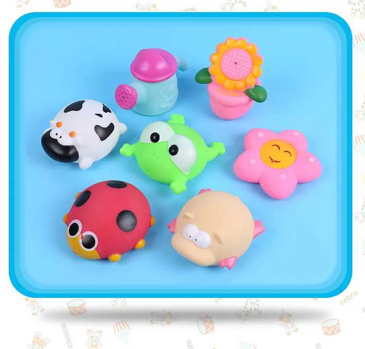Baby Bath Toys Soft Rubber Water Spray Colorful Animals Model Squeeze Sound Spraying Beach Bathroom Toys for Infant Kids Gift C250915