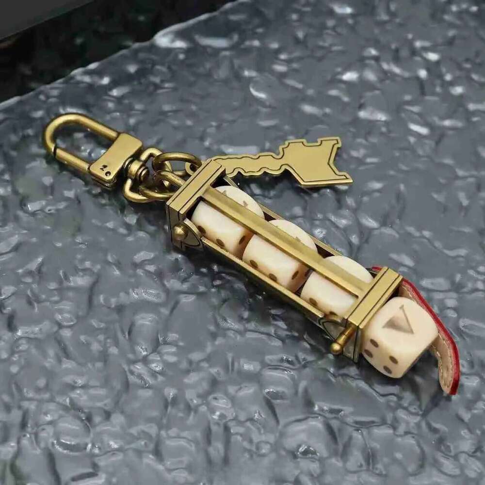 Designer Men Keychain Detachable Dice Stainless Steel Lover Keychains Exclusive Styles huapeijewelry77 Good quality