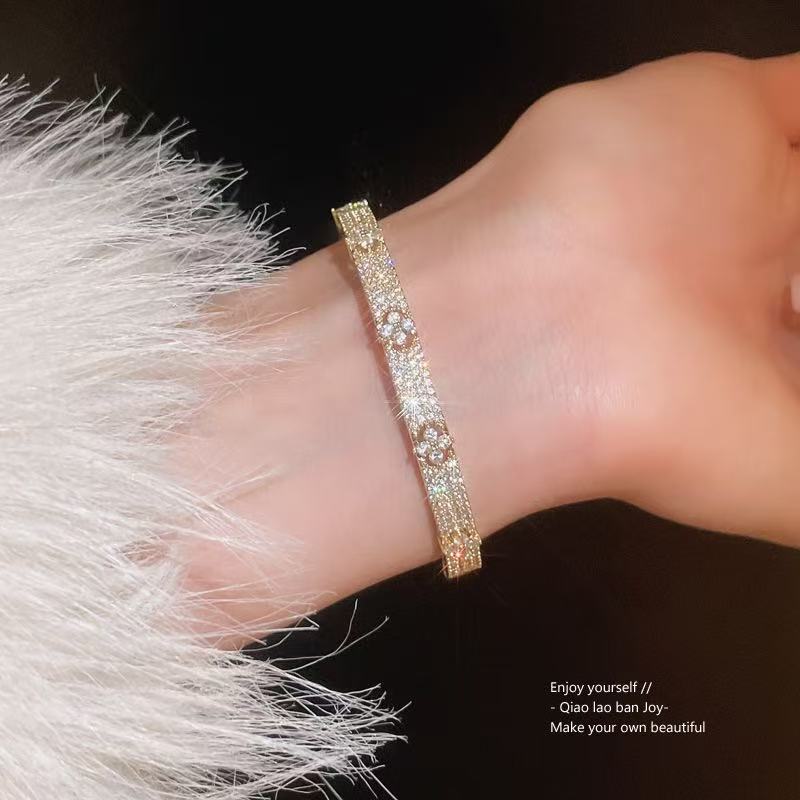 designer bracelet bangle luxury bracelet flower bracelets with diamond Japan and Korean Style noble 18K Gold Plated bracelet luxury designer bangle ba