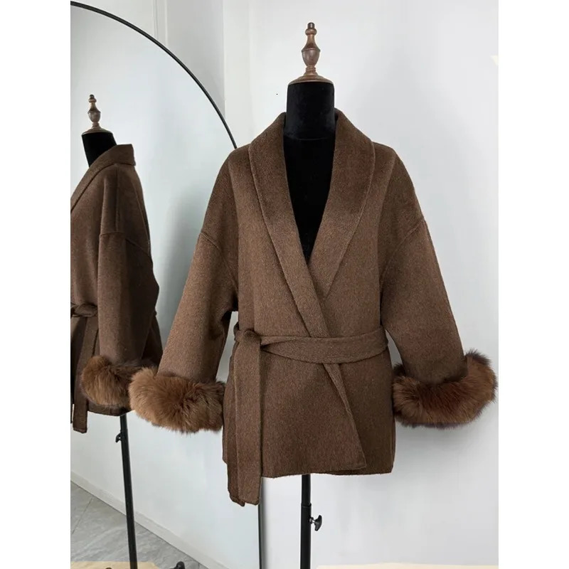 2025 Autumn Chic Lapel Plush Coat With Belt Women Vintage Faux Fur Sleeve Tweed Open Coats Female Winter Casual Street Outwear 250915