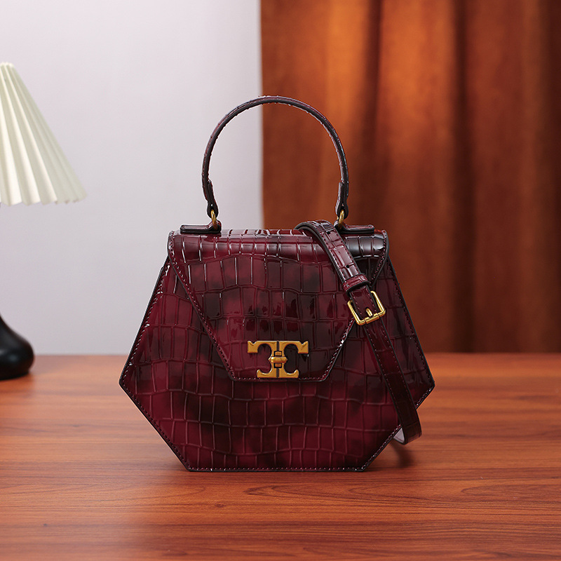 Designer Bag Designer 2025 Shoulder Crossbody Bag High Quality Women's handbag Purse Brown Leather Classic Chain bag Evening Bags