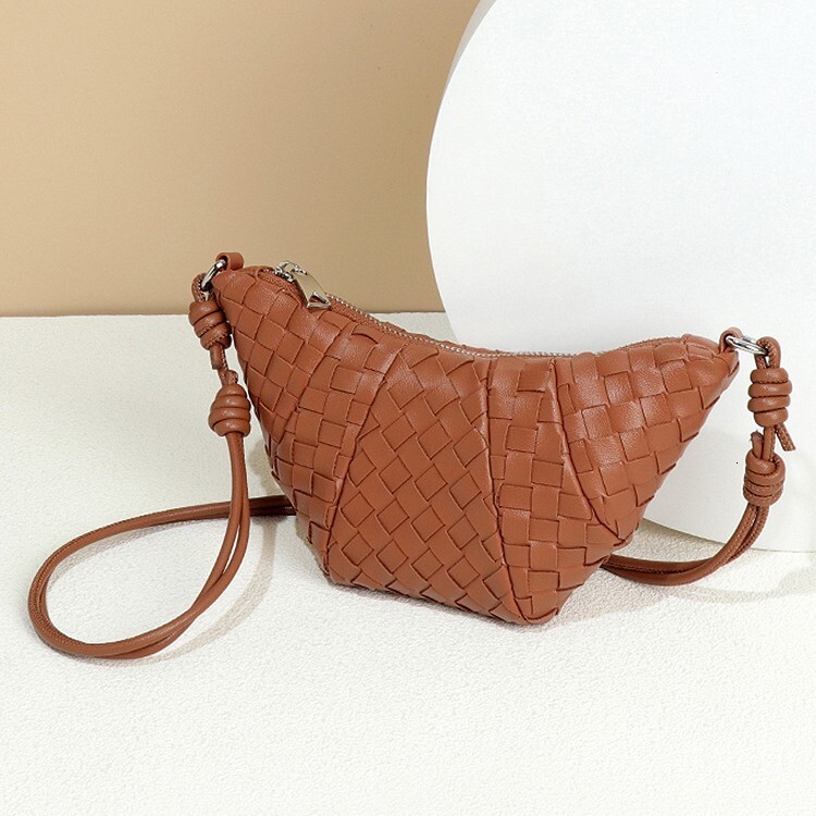 Luxury Brand Designer Bag Dumpling Bag Niche Handmade High-End Woven Crossbody Bag Simple Versatile Underarm Bag Large Capacity Bag For Women