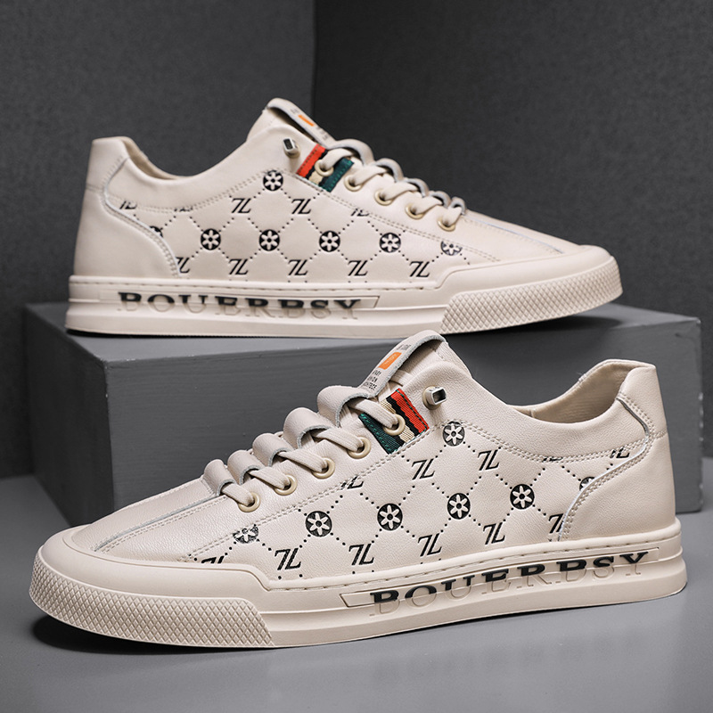 Designer men's shoes, new casual leather sneakers, European station trend, versatile for all seasons, one-step lazy shoes, breathable white sneak