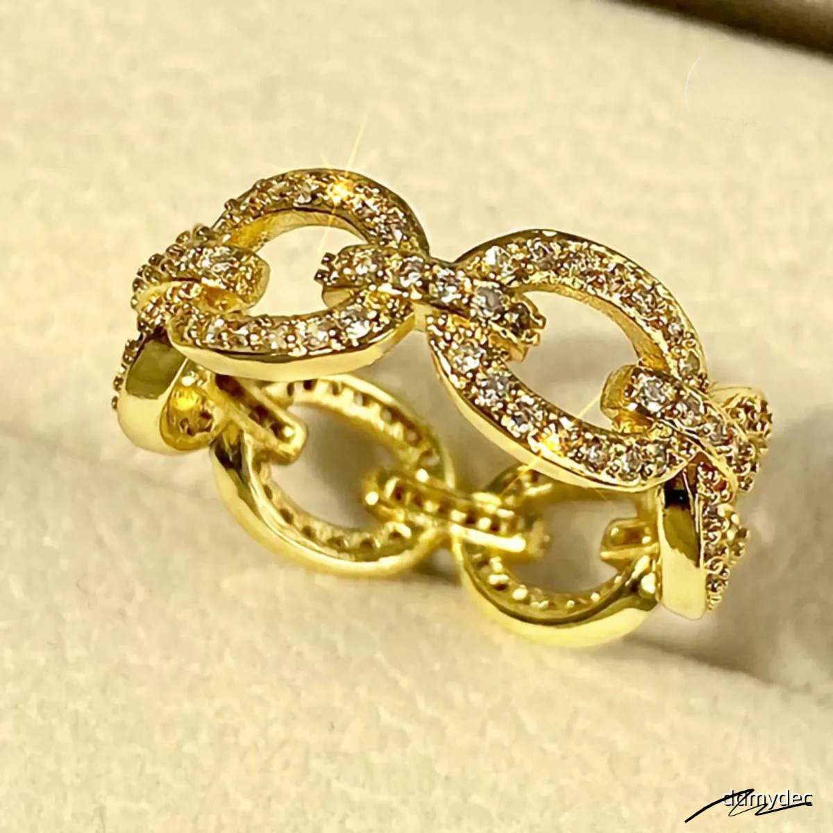 2025 New Round Buckle Micro-Inlay Design Geometric Trendy Style Personalized Cuban Chain Designer Ring ddmyDec