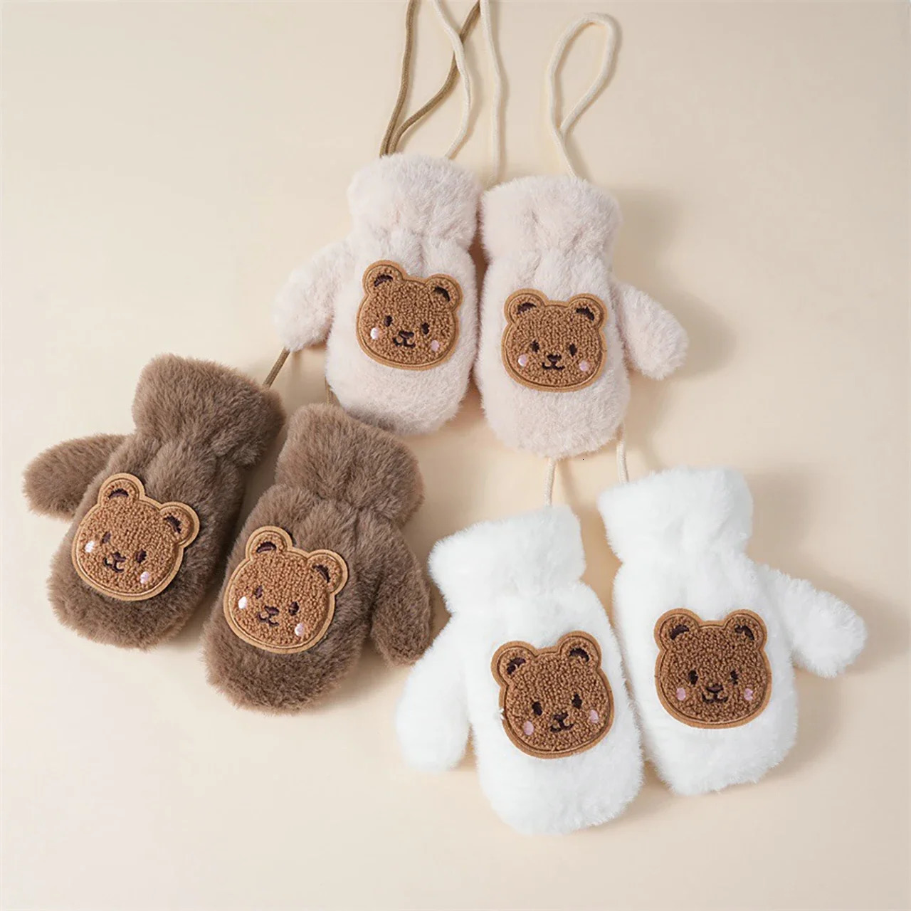 Winter Thicken Warm Baby Gloves Cute Cartoon Bear Baby Boys Girls Mittens Faux Fur Toddler Kids Fingerless Gloves 250915