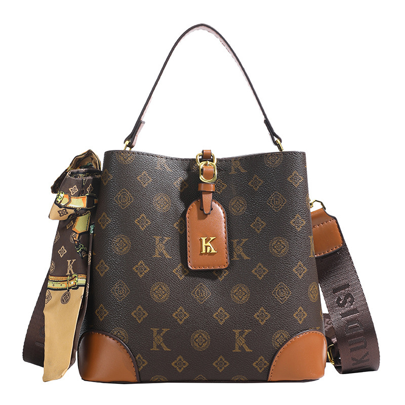 Bucket Bag Luxury Bag Free Shipping Women Spring New High End Vintage Monogram Shoulder Bag Designer Bag Large Capacity Color Blocking Commuter Handba