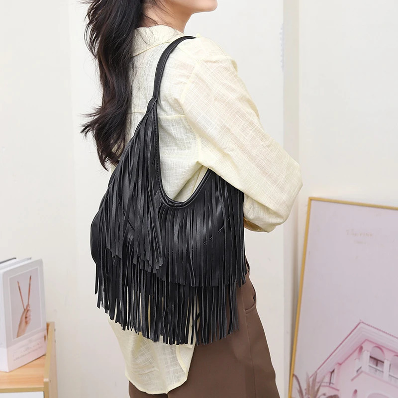 Long Tassels Women handbag Fashion Shoulder Bags for ladies hand bag Soft PU leather casual hobos armpit bag female Tote250915