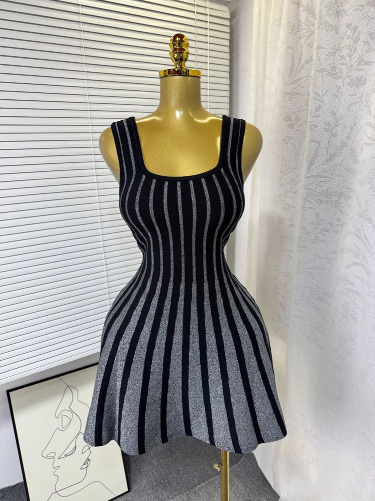 2025 Summer Mature Style Sleeveless Knitted Mini Dress Women Clothing Elegant Square Collar Stripe Backless Slim Short Dresses 250916 C260312