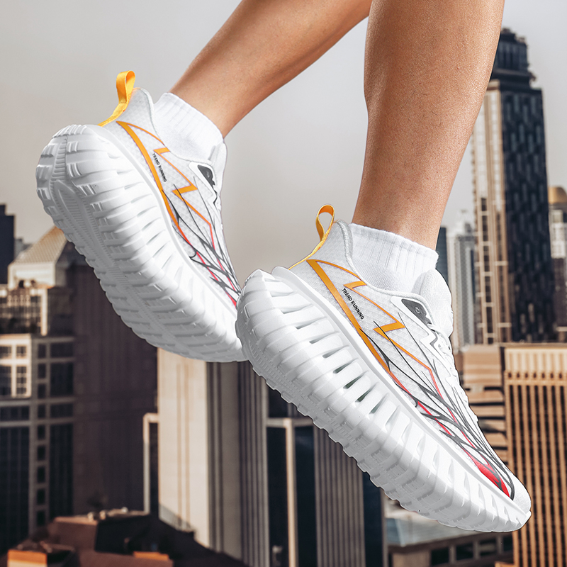 Men's & Women's Breathable Mesh Running Shoes for Spring/Summer - Cushioned Sneakers
