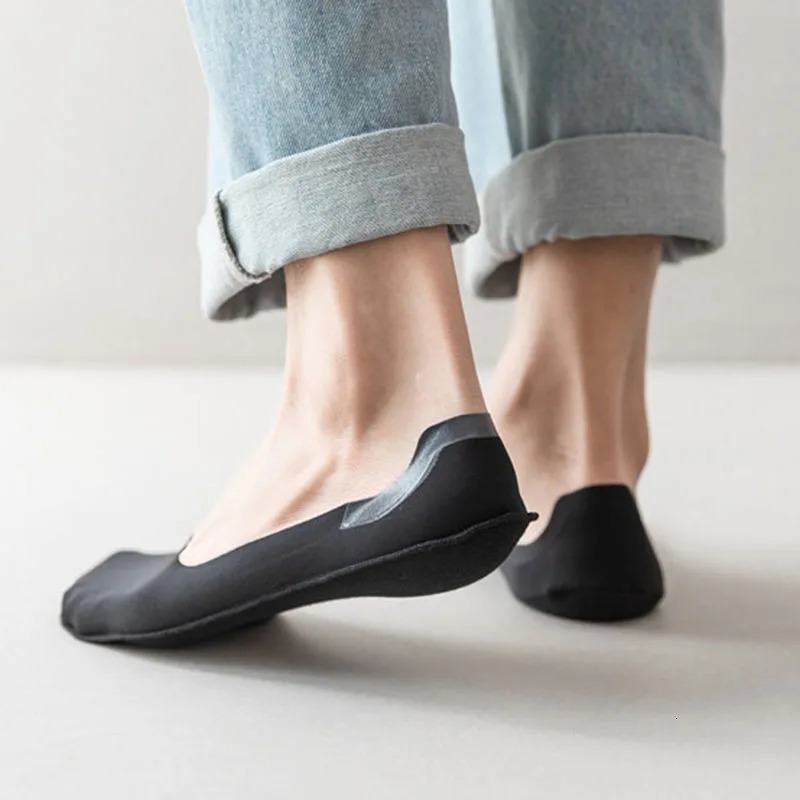 5pairs Mens Socks Cotton Breathable Summer Ultrathin No Show Ice Silk Sock Silicone Nonslip Bottom Absorb Sweat Men Boat 250915