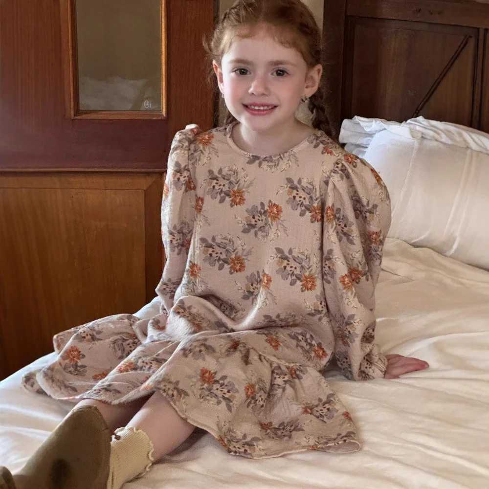 Children Girls Autumn Princess Dress Cotton Floral Print Infant Girls Bubble Sleeve Dress Retro Round Collar 16Y Girls Vestido C250916