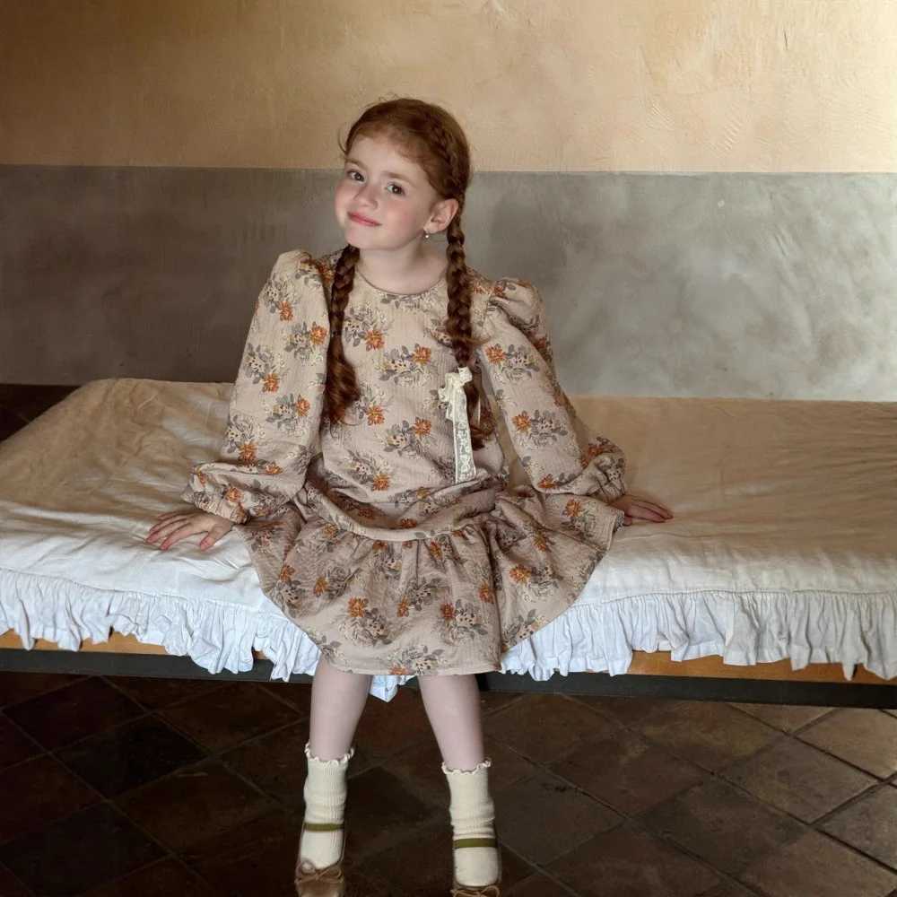 Children Girls Autumn Princess Dress Cotton Floral Print Infant Girls Bubble Sleeve Dress Retro Round Collar 16Y Girls Vestido C250916