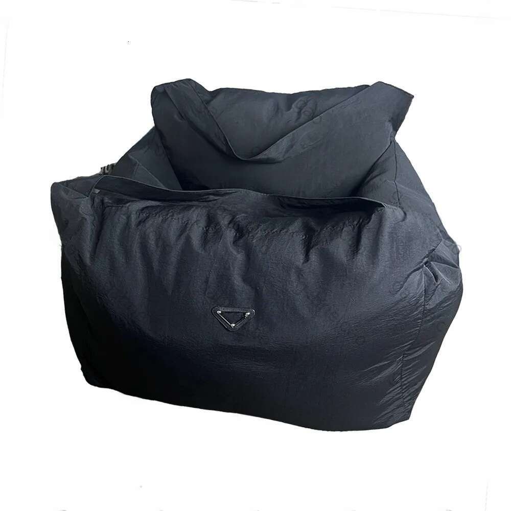 Black Designer Car Removable Classic Portable Dog Bed Teddy Schnauzer Crossbody Pet Cat Nest Mat Free shipping