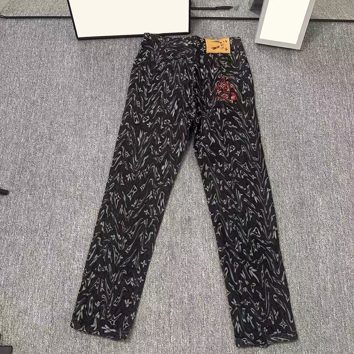 9AAA Mens Pant Jeans Trousers Monogram Long Pants Bottom Denim Jeans Pockets Trousers Classic Loose Unisex Elasticity Button Pants S-3XL