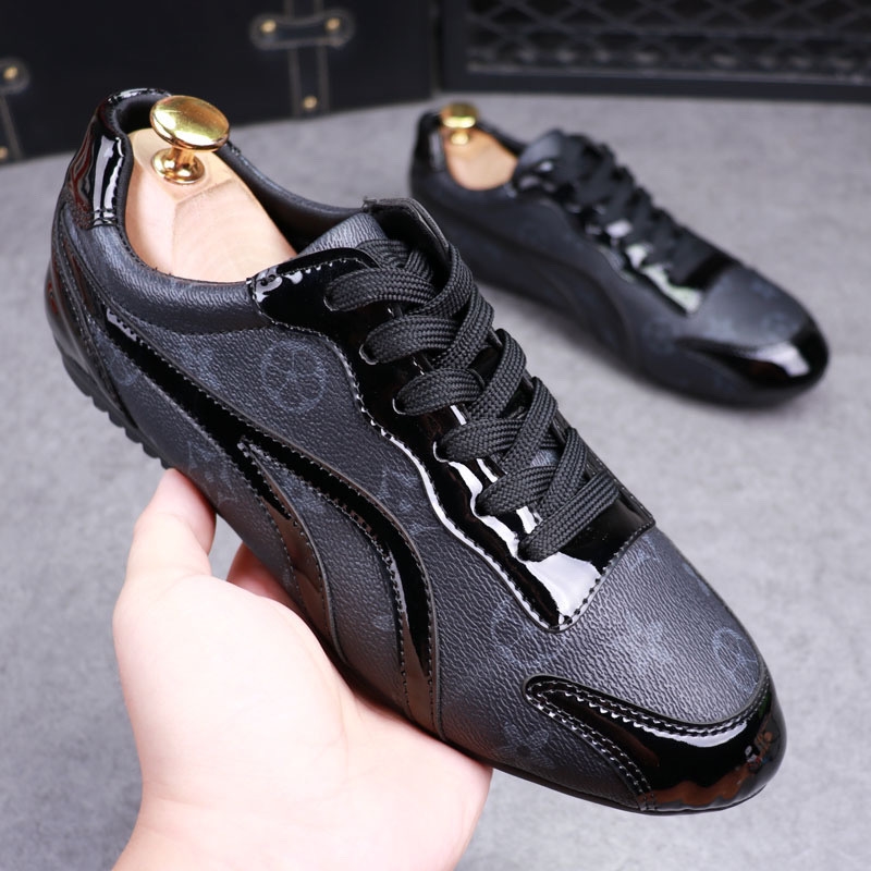 Designer Shoes 2025 New Style Casual Shoes Driving Light Printed Men's Shoes Patent Leather flat Retro Leather shoes Free shipping