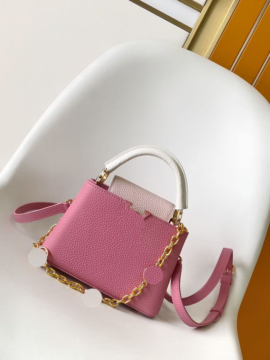 2025 10a Gypsy Stewardess bagFashion trends Classic retro style shoulder bag Crossbody Bag Adjustable shoulder strap Leather Stylish simple Carrie bag