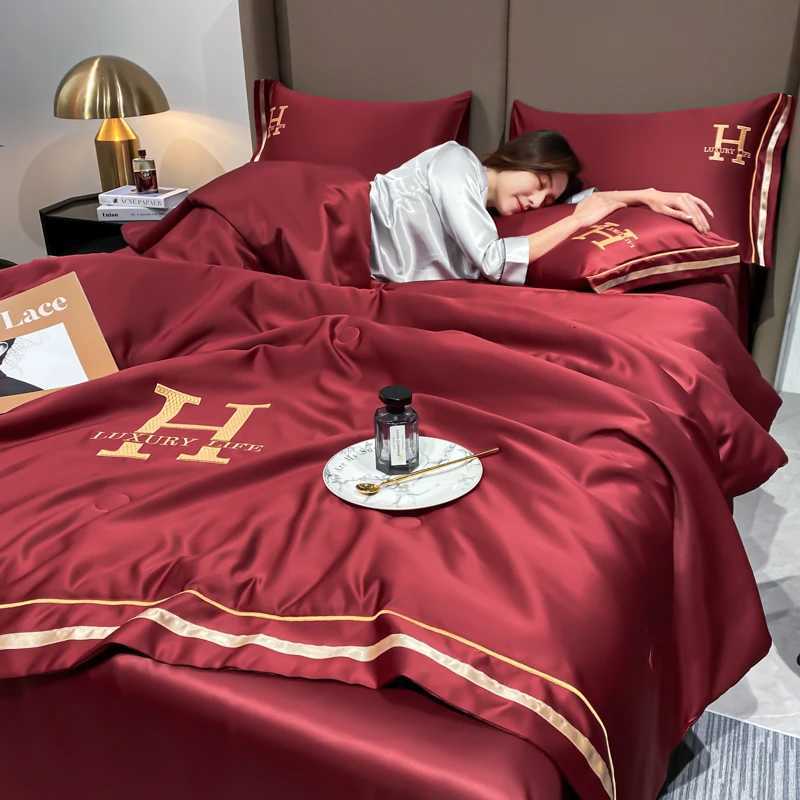 Luxury Cooling Blanket for Bed Silky Air Condition Comforter Lightweight Cooled Summer Quilt with Double Side Cold Cooling Fabric Y250916