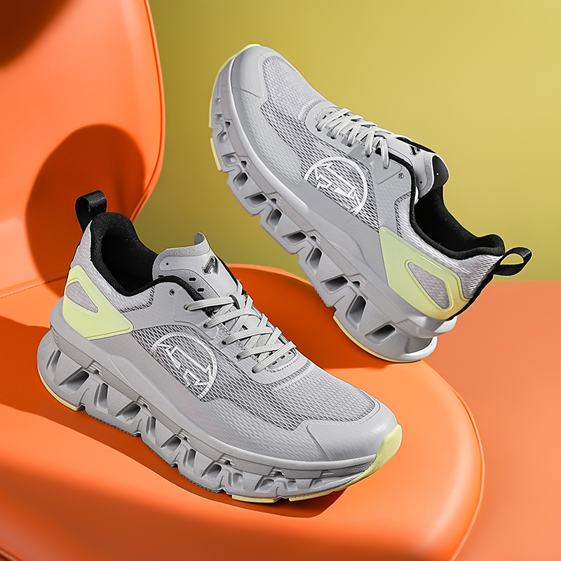Men's Breathable Mesh Athletic Shoes with Shock Absorption for Outdoor Running - Spring/Summer