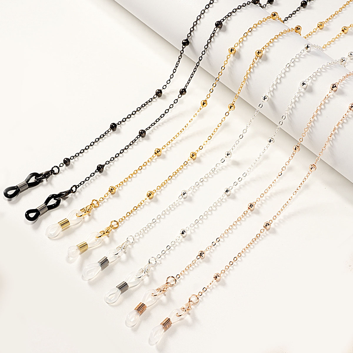 Fashionable Gold Silver Eyeglasses Chains for Women Men Sunglasses Neck Strap Reading Glasses Chain Holder Chain Rope Eyeglass Strap Eyewear Accessori