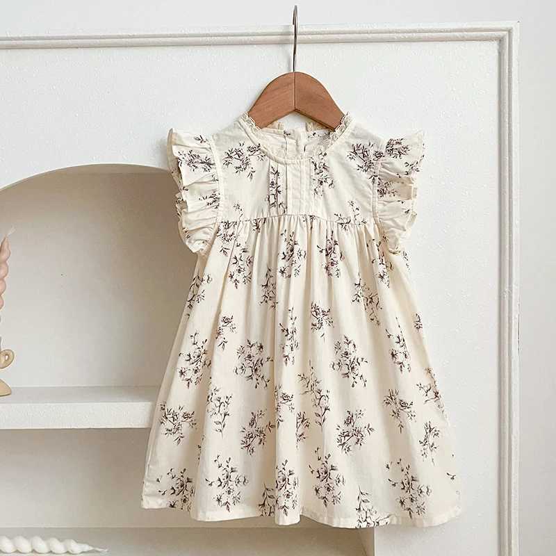 Fashion Flowers Kids Clothing Baby Girls Dress Flying Sleeve Ruffles Cotton Backless Newborn Infant Princess Dress Party Dresses C250916