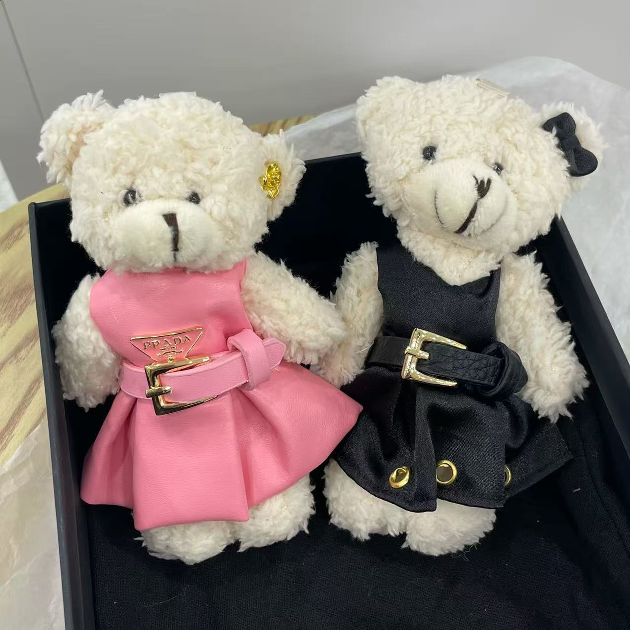 French Style Cute Bow Pleated Skirt Bear Bag Pendant Lamb Wool Fluffy Keychain Womens Gift 250726