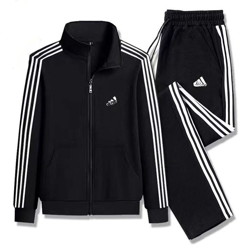 Casual couples wear spring and autumn sports suits, running sportswear, stand-up collar cardigan, two-piece combination.