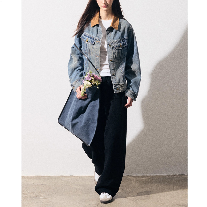 Fall Applique Embroidered Lettering High-end Fashion Lapel Denim Jacket Jacket Retro Style Womens Blouse 240904