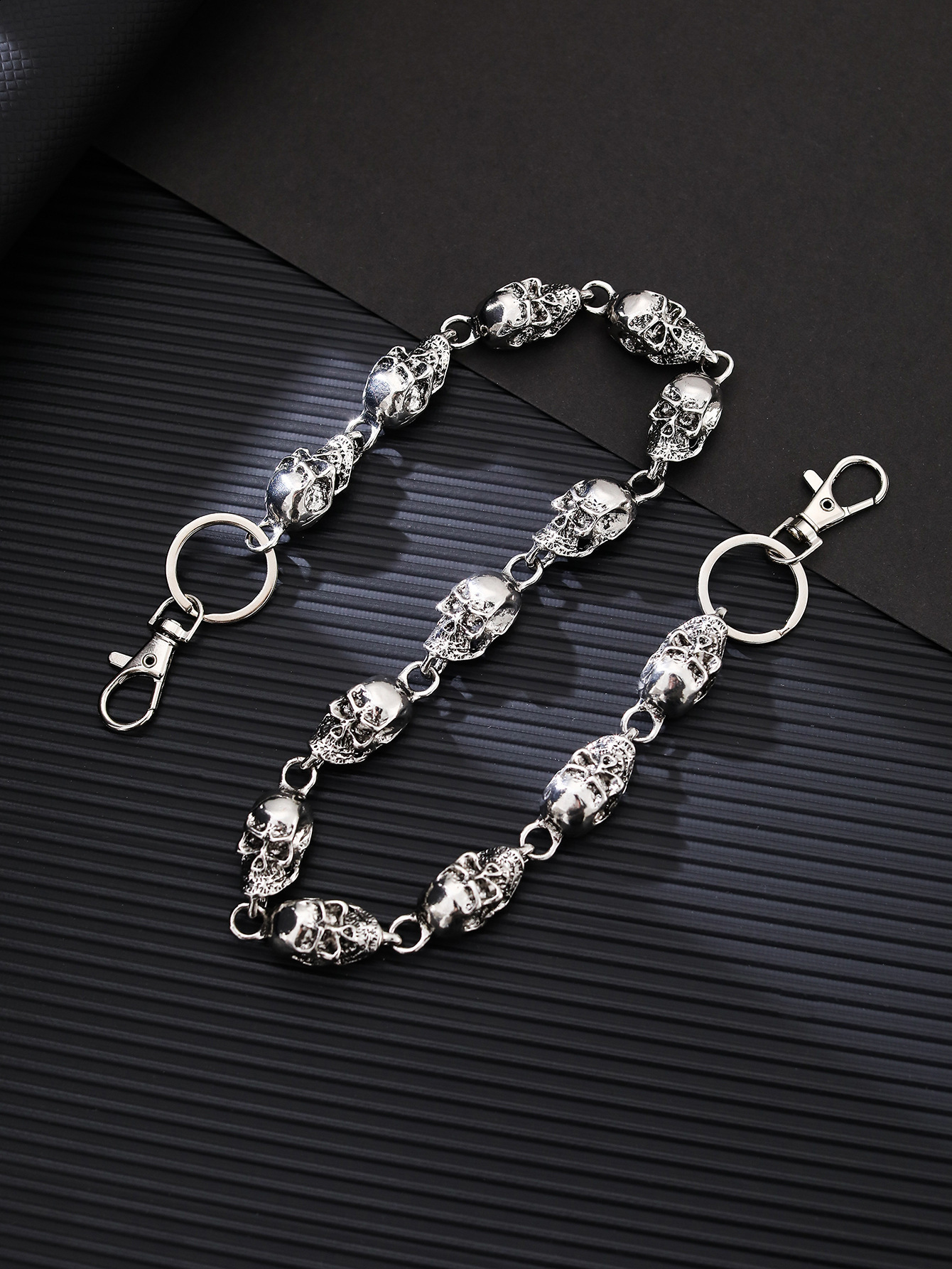 Metal Skull Jeans Chain Hip Hop Personalized Punk Dark Skull Waist Chain Handsome Cool unisex Accessories 250521