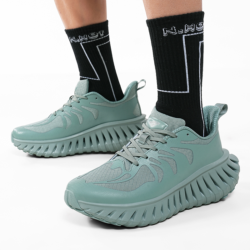 Lightweight Mens New Style Athletic Sneakers - Durable & Comfortable for Jogging