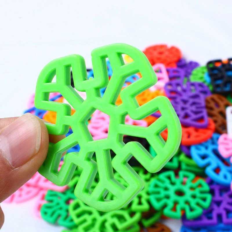 60PCS Geometric Snowflake Plastic Building Blocks Creative STEM Interlocking Toys For Kids Kindergarten Classroom Supplies C250916