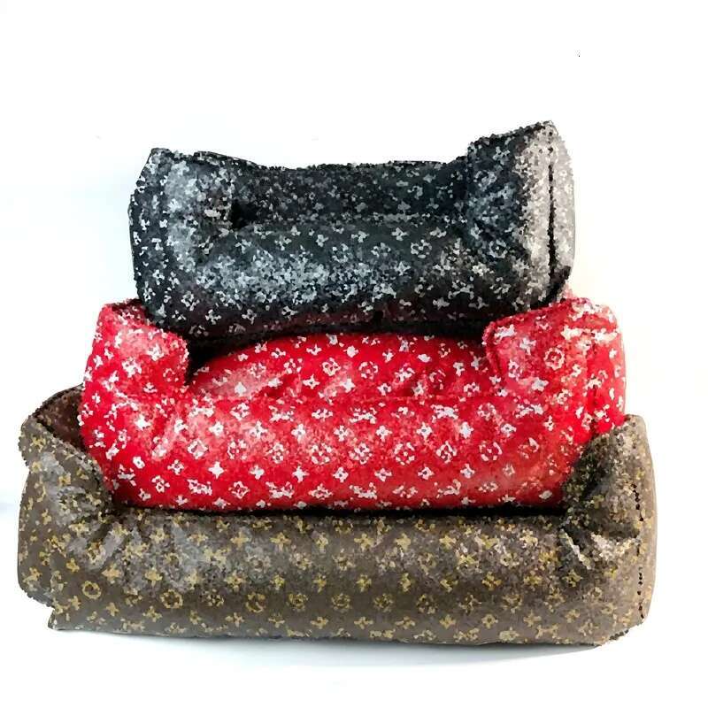 Designer Kennel with Classic Letter Pattern Lounge Extra Heavy Duty Bolstered Sides Vintage Faux Leather Dog Mat Beds Small Red M06 Free shipping