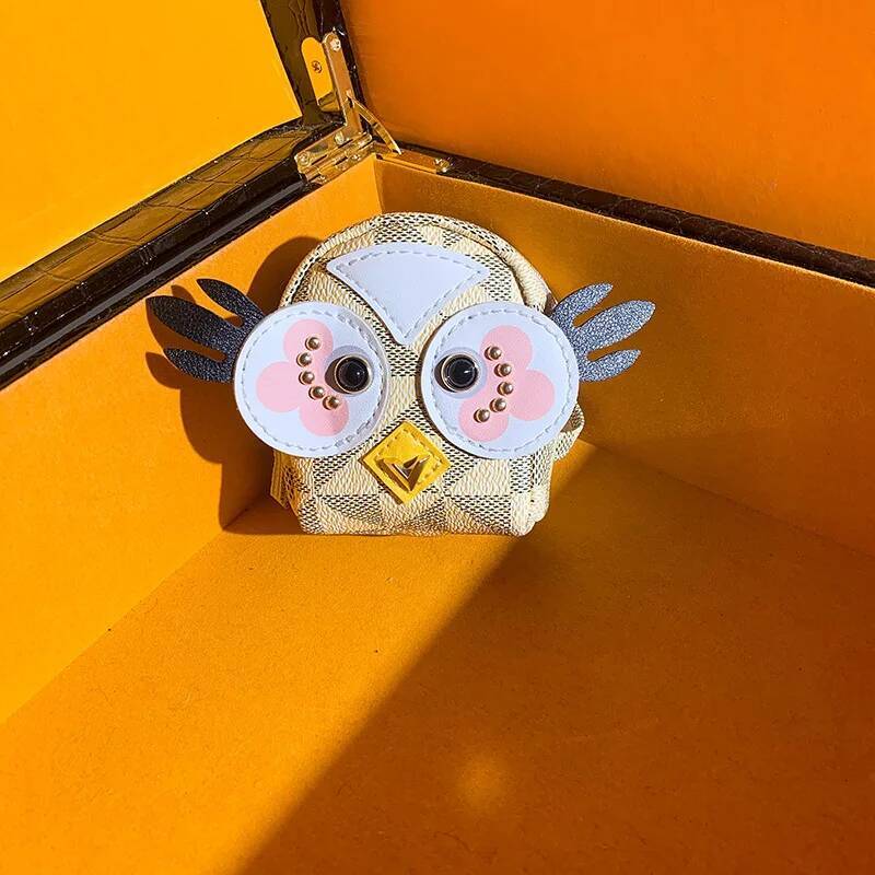 Bestseller Explosive owl headphone Small wallet pendant, keychain, light and high-end small bag ddmytues