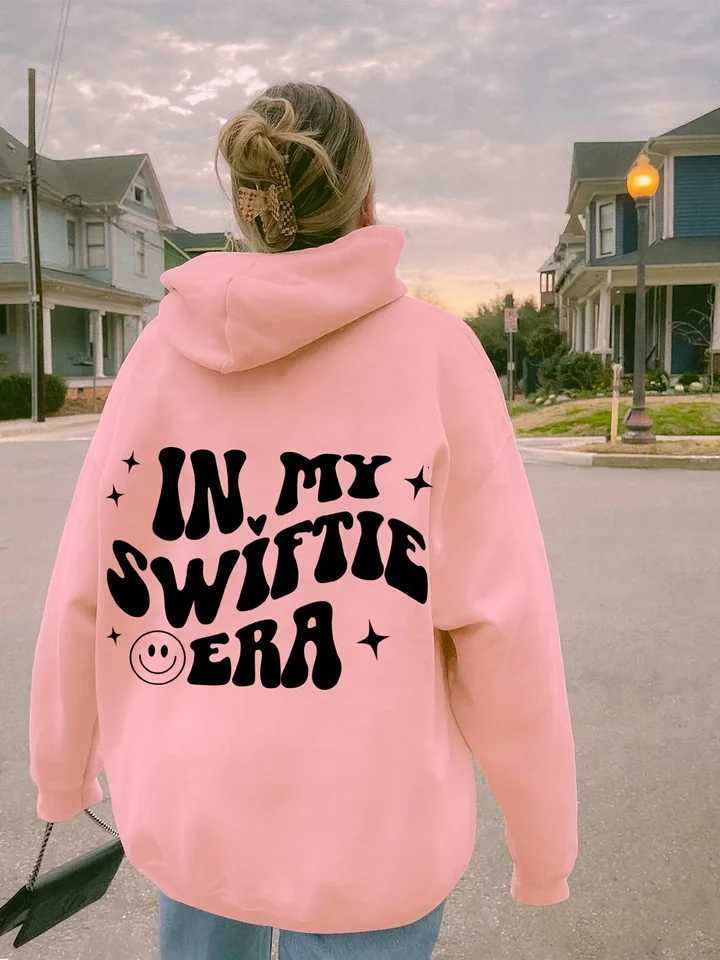 IN MY SWIFTIE ERA Letter Print Drstring Hoodie Drop Shoulder Long Sve Hoodie Womens ClothesXJ250916